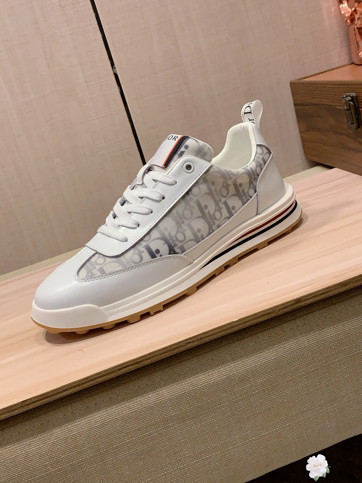 Men's men's shoes 💰442💰💰🎩🎩[Lightning][Lightning] "Dior DIOR*" latest • popular casual shoes, top brand [seduce] luxury ~ purchasing agency, top ~ quality. [Strong] The upper is made of imported breathable cowhide with material ➕ breathable sheepskin feet (•) and fine workmanship. The original stylish and stylish soft rubber wear-resistant and non-slip outsole is light and comfortable on the feet. The real thing looks better when photographed in person. 004: code: 38-44, 2️⃣ colors selected